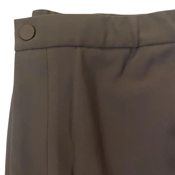 NWOT Theory Terrance Jogger in Precision Ponte - Picture 11 of 13